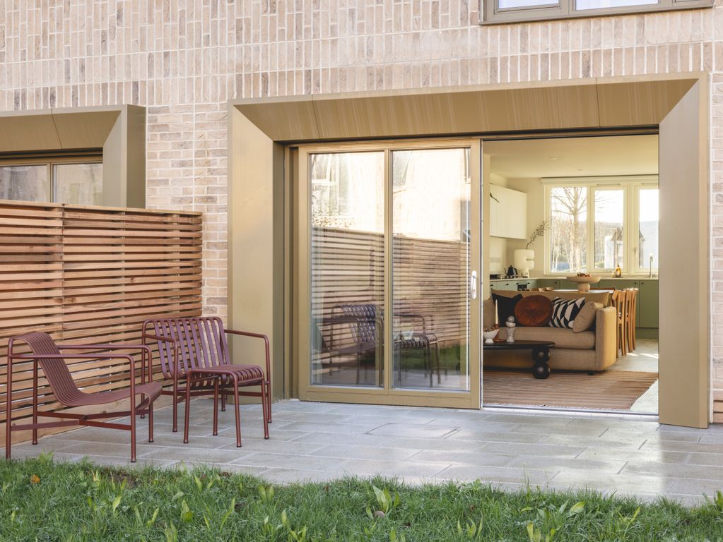 Property photo 3 of 14