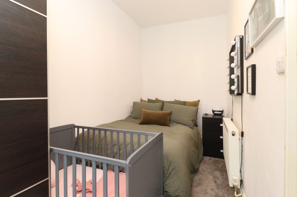 Additional image 9 of 2 bed flat for saleMinnis Road, Birchington CT7