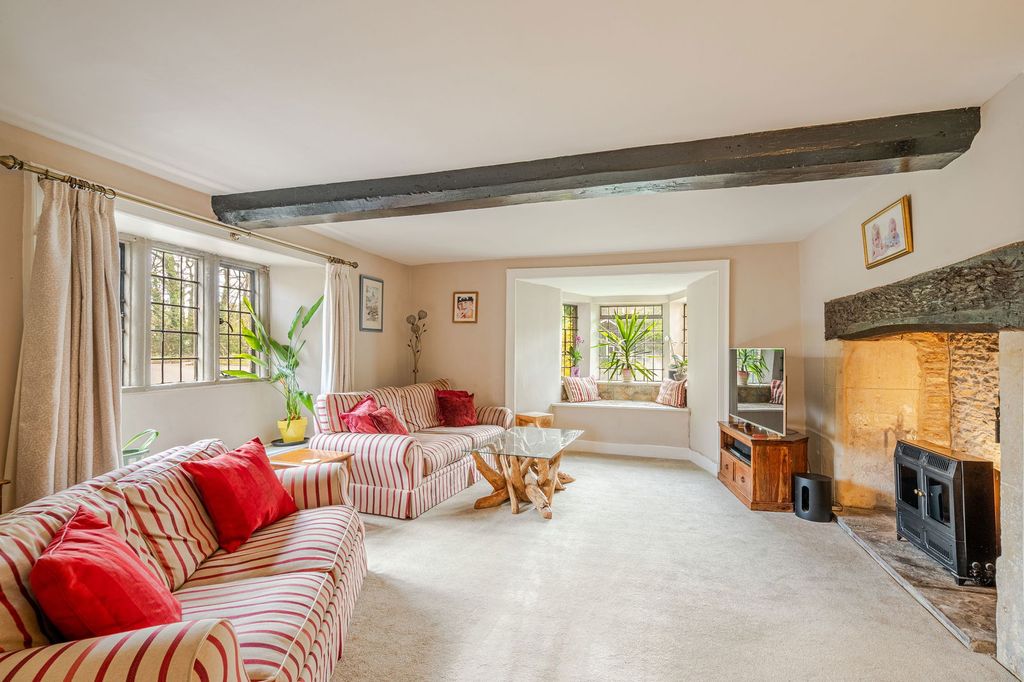 Property photo 3 of 16