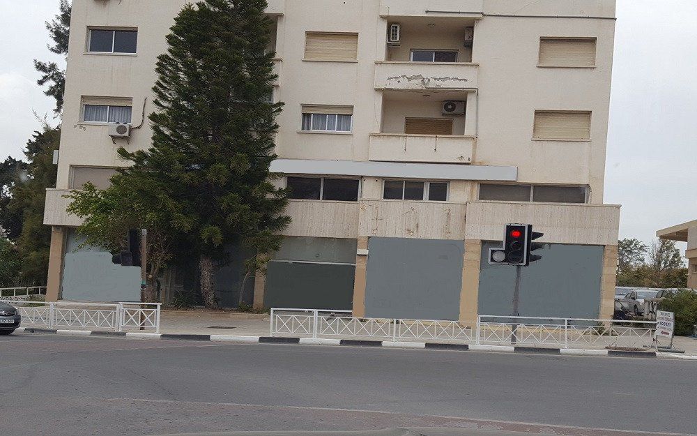 Property photo 1 of 2