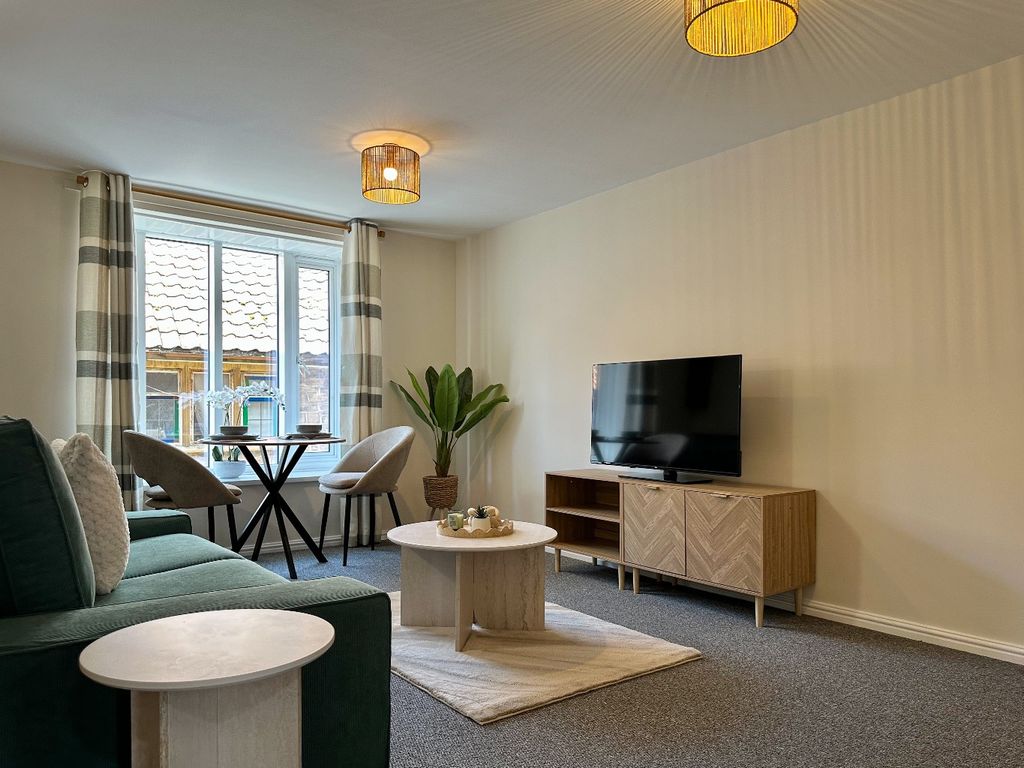 Property photo 3 of 14 5223855