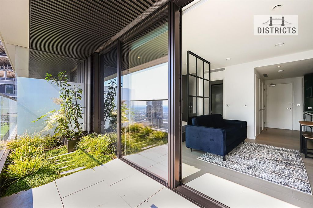 Property photo 2 of 19 Wardian