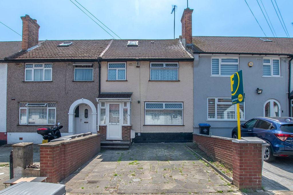 Property photo 3 of 13