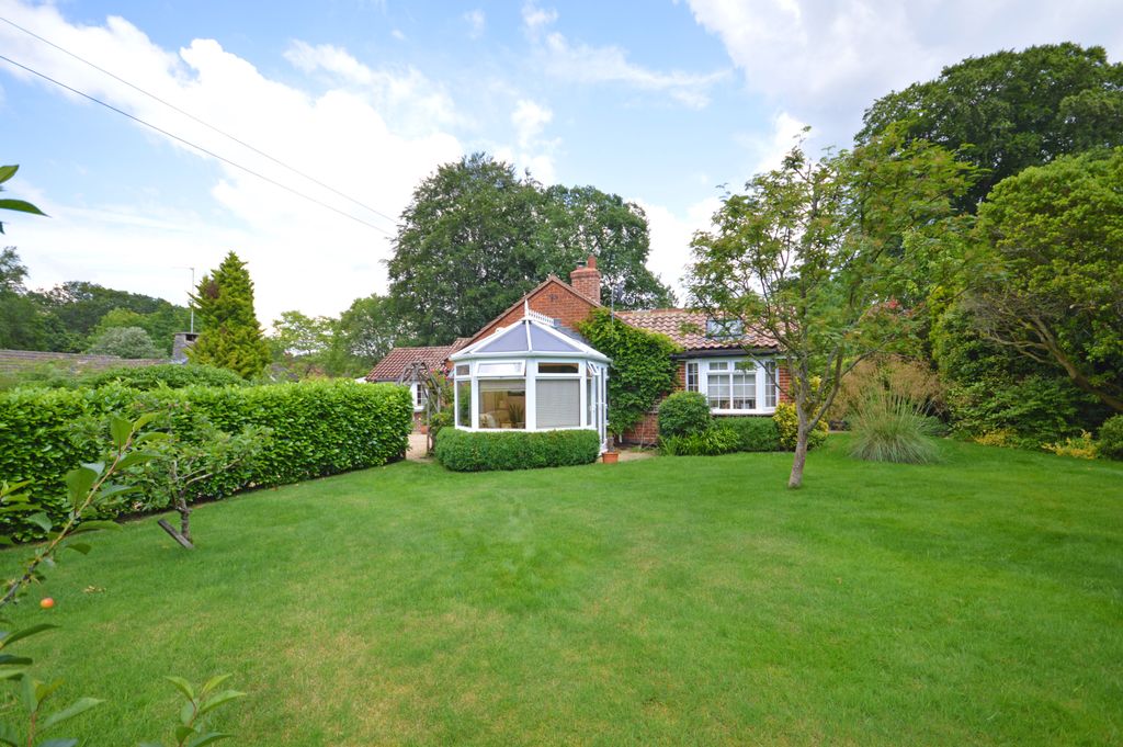 Property photo 3 of 19 Photo 1