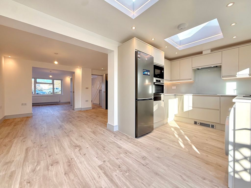 Property photo 2 of 15 Annex