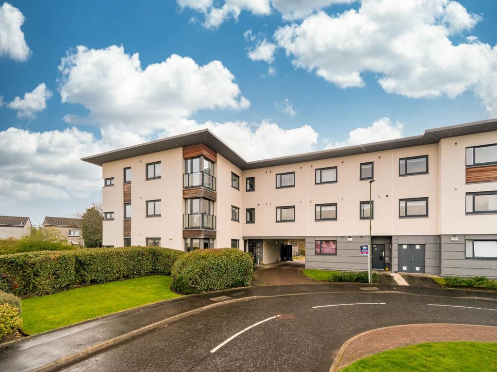 Property photo 1 of 20 Ext 1 23