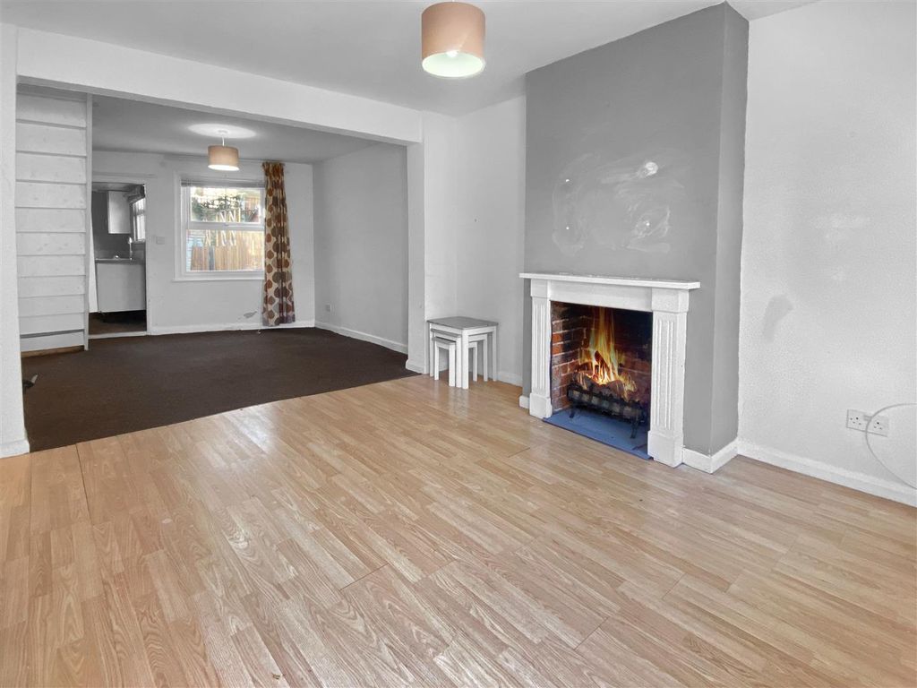 Property photo 2 of 9 B2Bb1B523c2A236E3A98B82Bf31d065B622Efcf0.Jpg