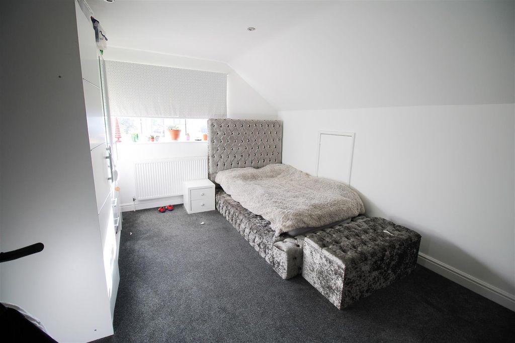 Additional image 17 of 4 bed detached bungalow for saleKingsdon Lane, Harlow CM17