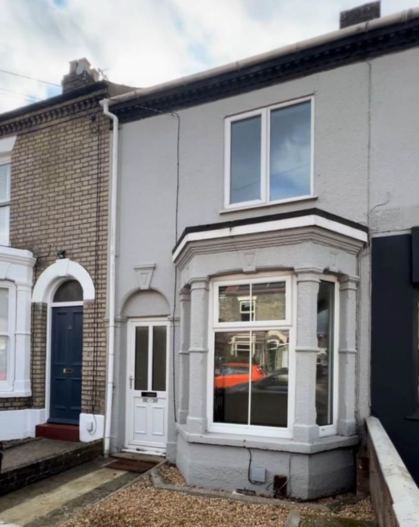 Property photo 3 of 13