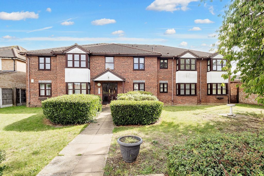 Property photo 1 of 18