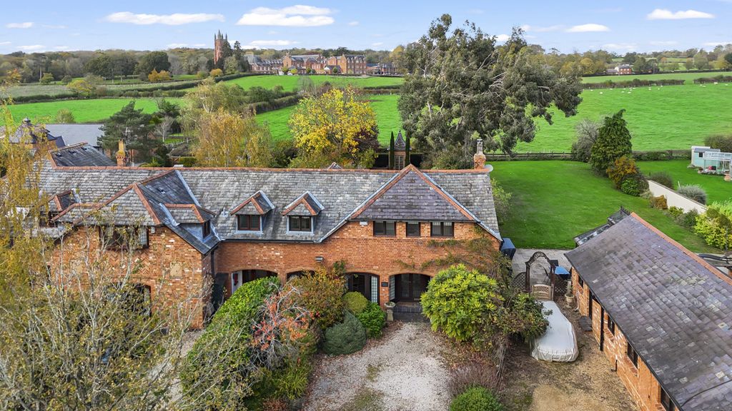 Property photo 1 of 36