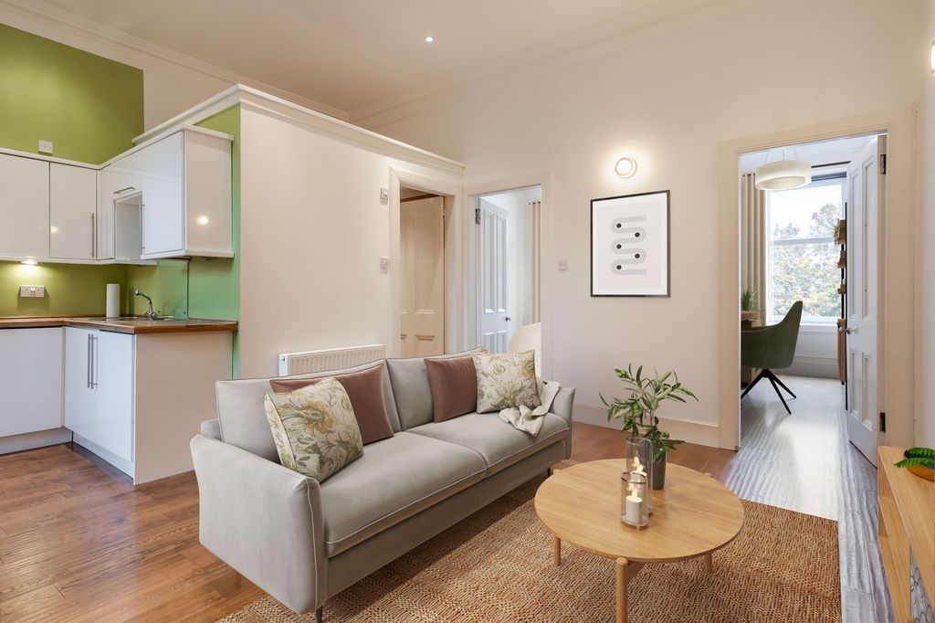 Property photo 2 of 16 Kitchen/Living