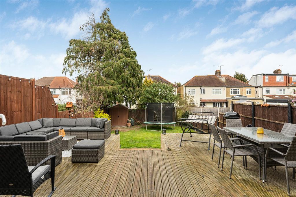 Property photo 3 of 27 7_77127.Jpg