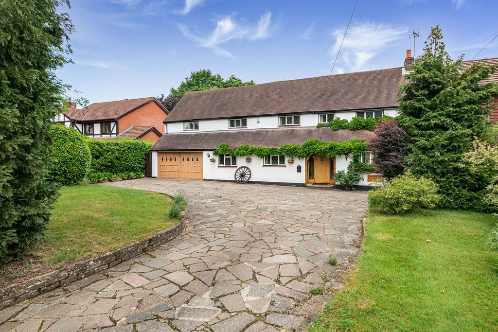 Property photo 2 of 50