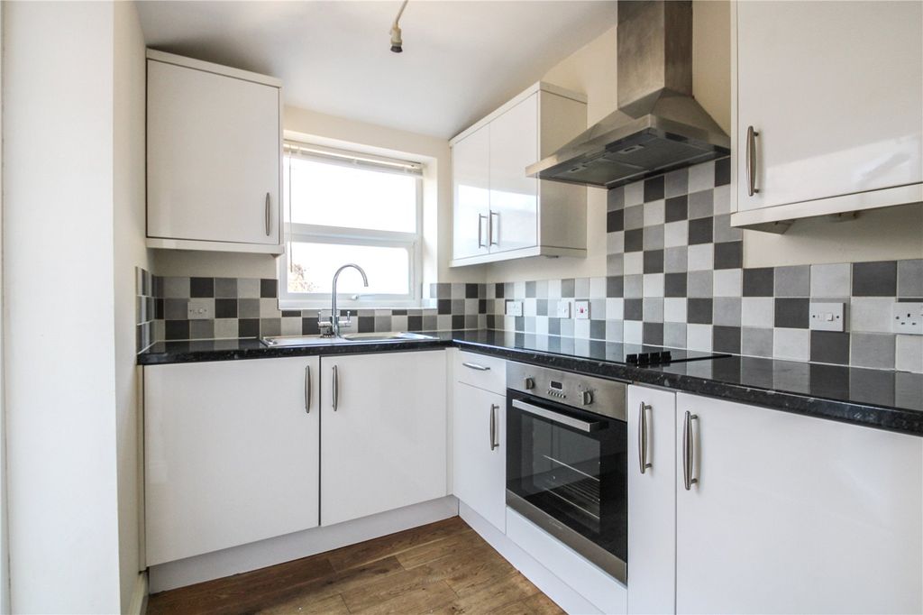 Property photo 1 of 6 Picture No. 04