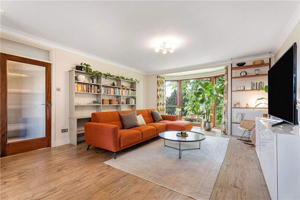 Property photo 2 of 16 Picture No. 02