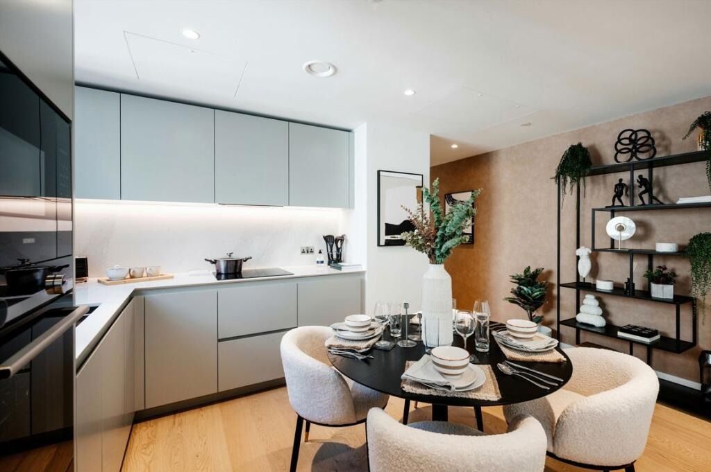 Property photo 2 of 6 4677331