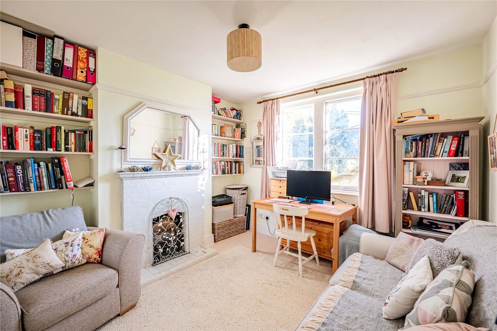 Property photo 3 of 28 Picture No. 09