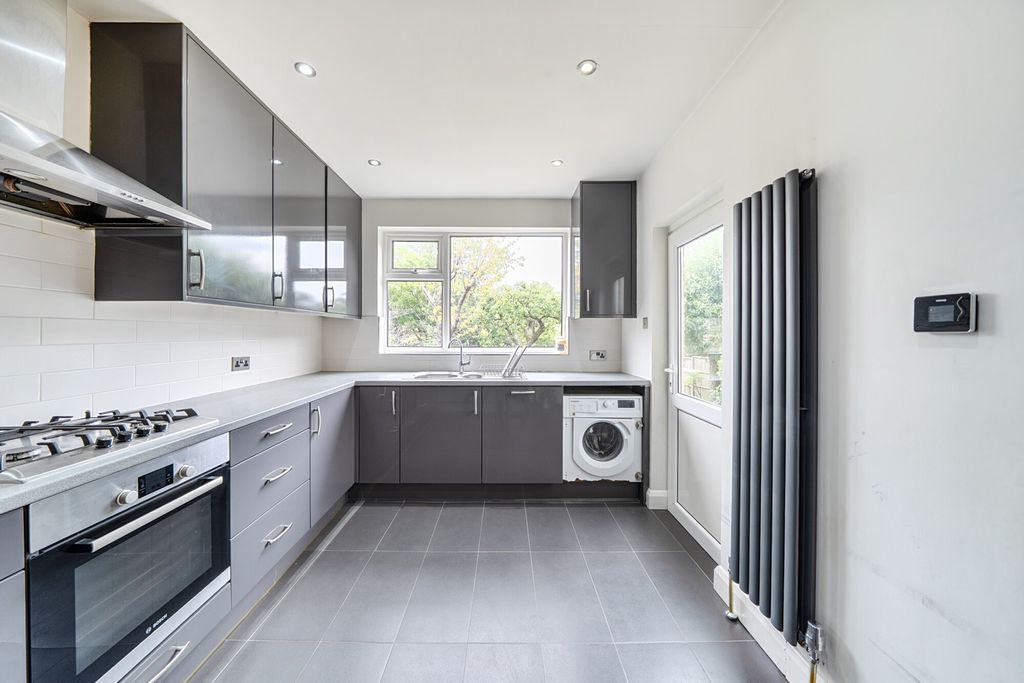 Property photo 2 of 20 1493919 (15).Jpg