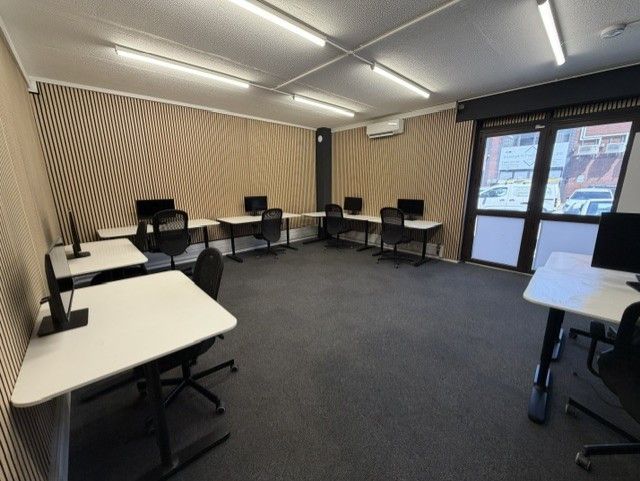 Property photo 2 of 8