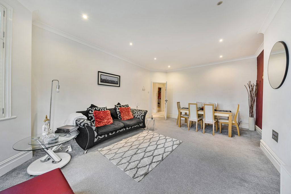 Property photo 3 of 21 1348430-18-68c817...