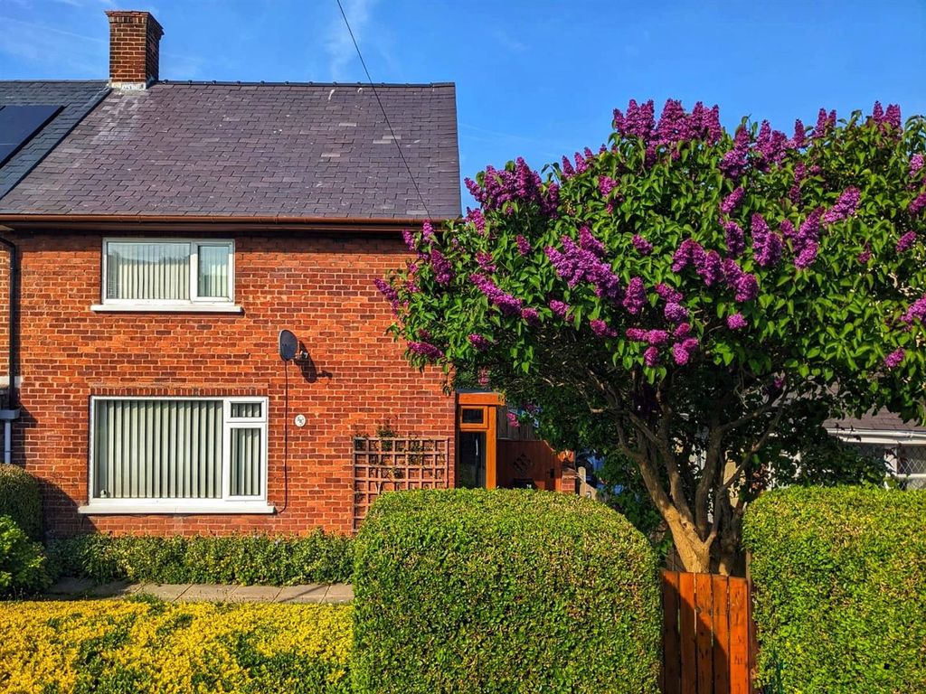 Property photo 1 of 33 Front.Jpg