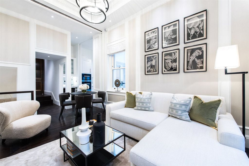 Property photo 3 of 16 Picture No. 04