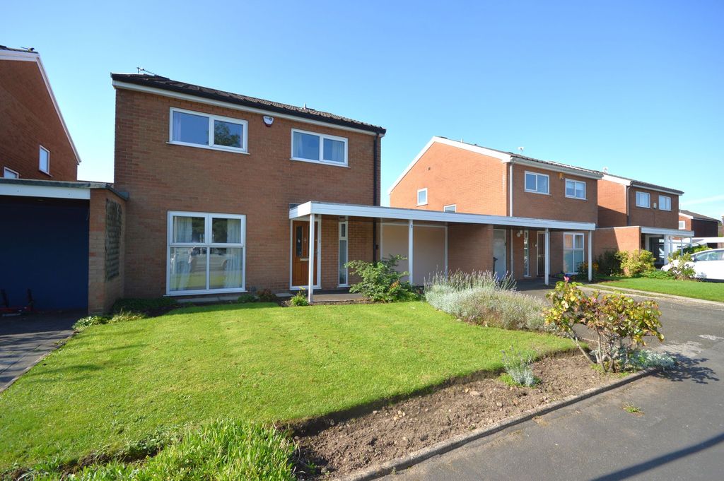 Property photo 1 of 33