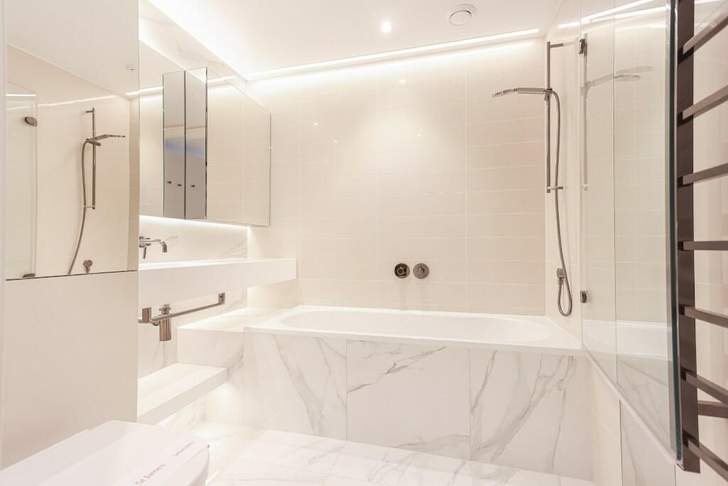 Property photo 2 of 3