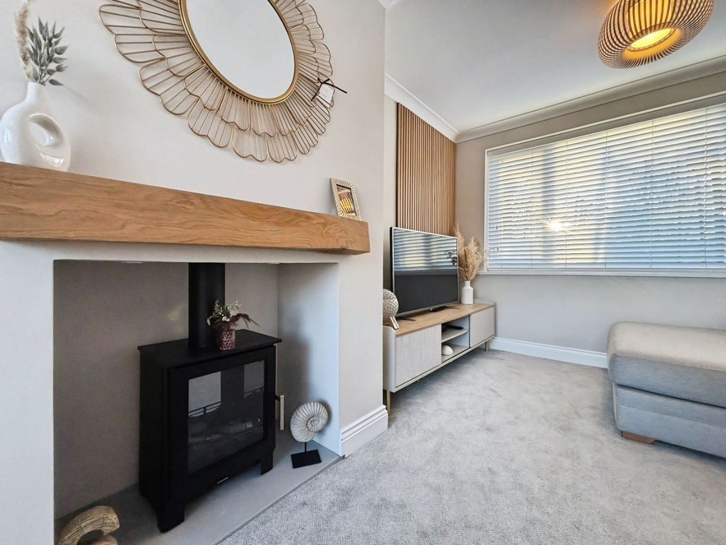 Property photo 2 of 39 4796515