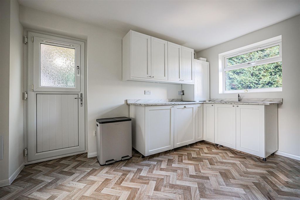 Property photo 3 of 26 980A7869-1.Png