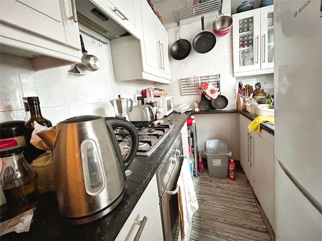 Property photo 3 of 7 Picture No. 06