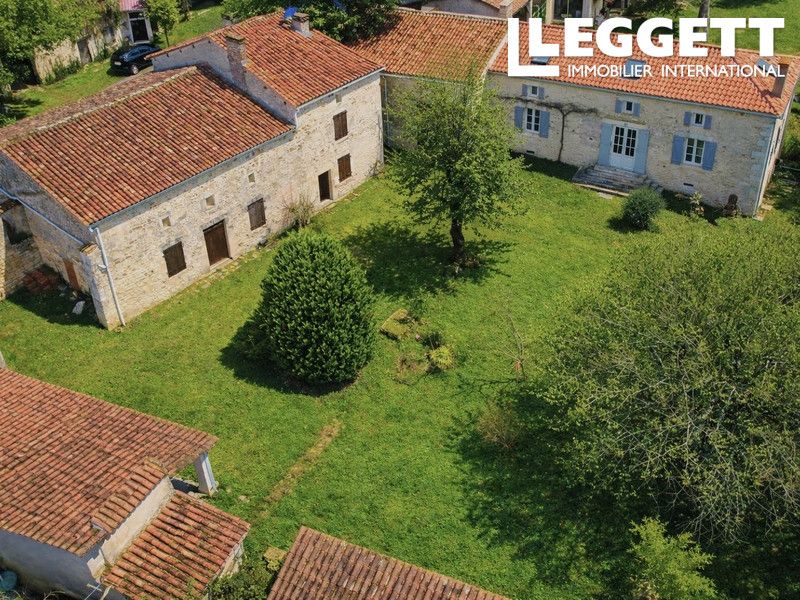 Property photo 2 of 10