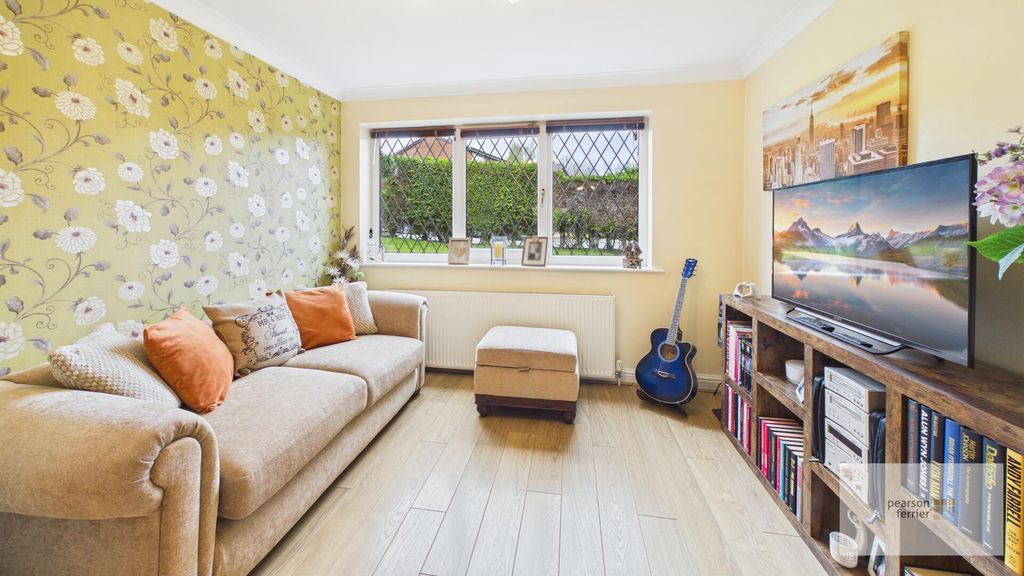 Property photo 3 of 23 Living Room