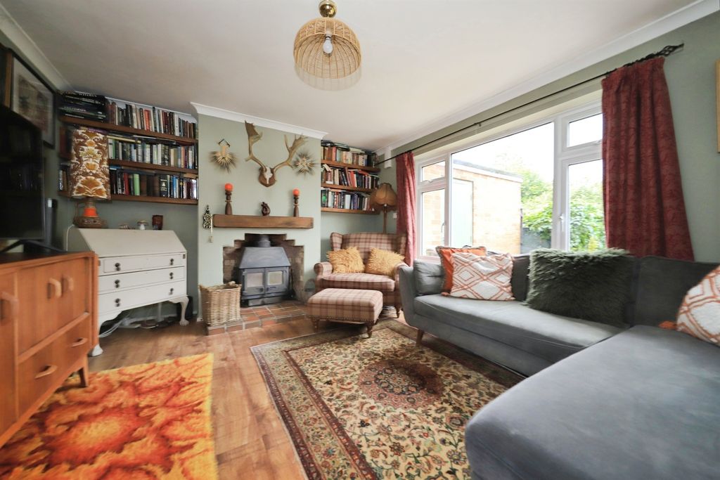 Property photo 3 of 15