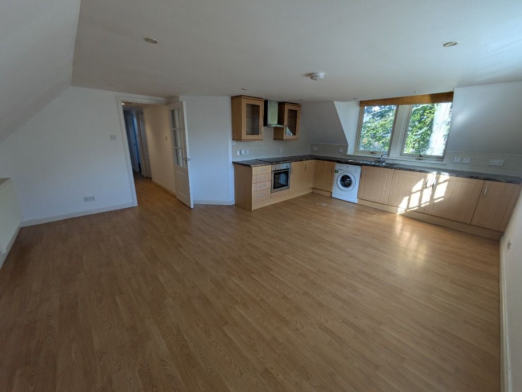 Property photo 3 of 14 Photo 3