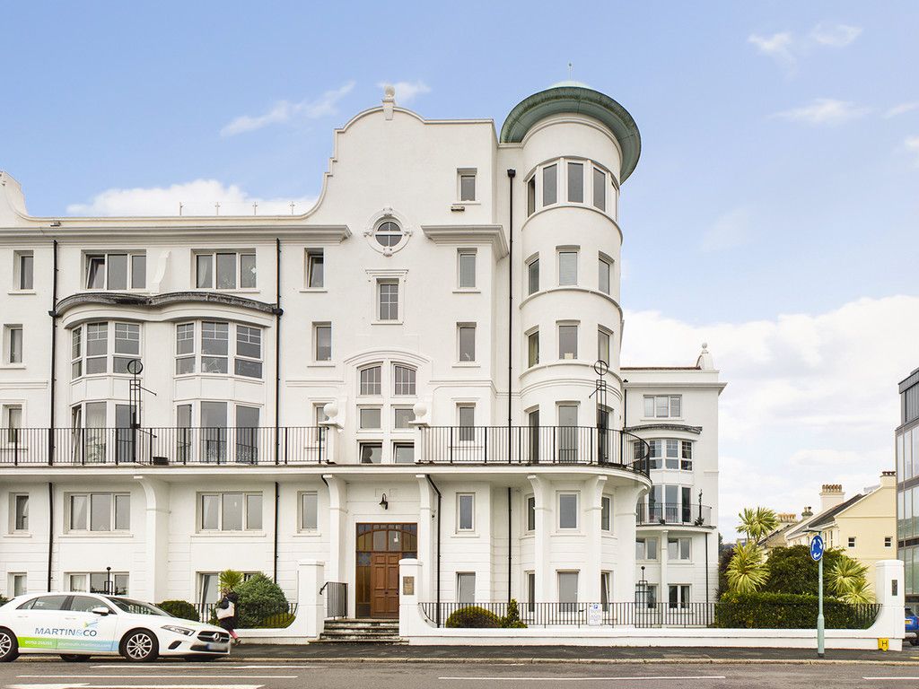 Property photo 1 of 28