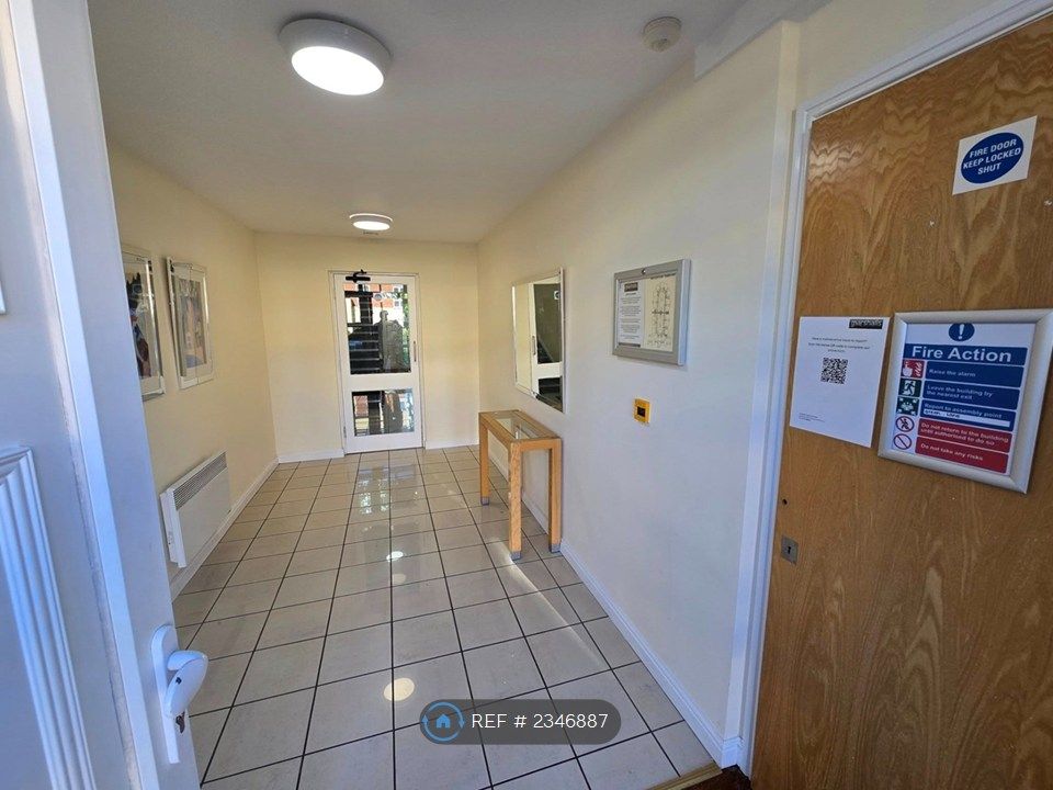 Property photo 3 of 8