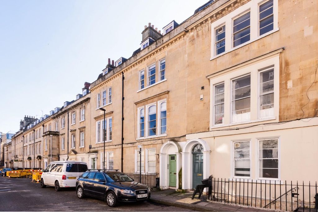 Property photo 1 of 24 Fff, 13 New King Street, Bath BA1 2Bl-1.Jpg