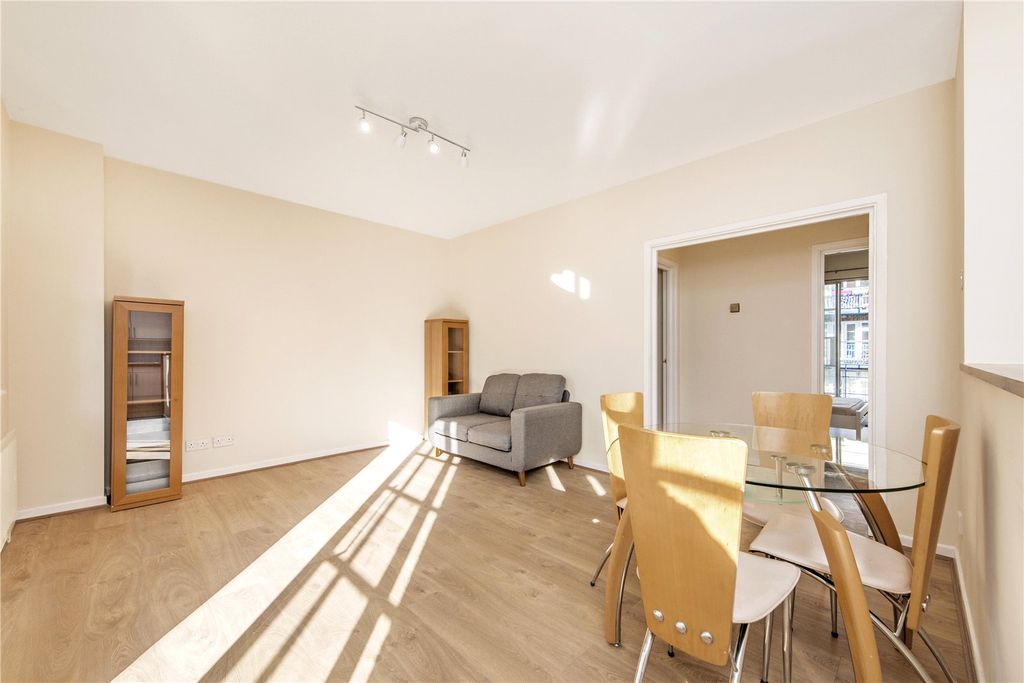 Property photo 1 of 17 Picture No. 29