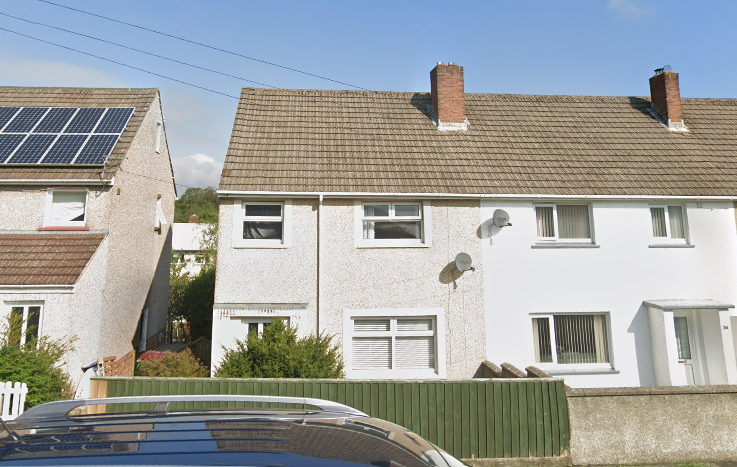 Property photo 1 of 17