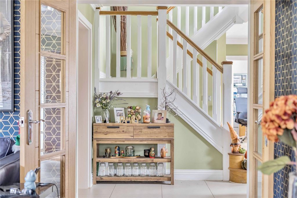 Property photo 2 of 30 Picture 2