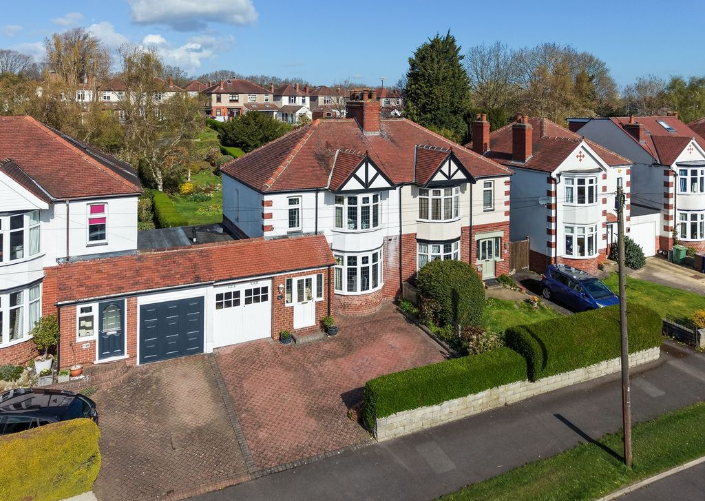 Property photo 1 of 24