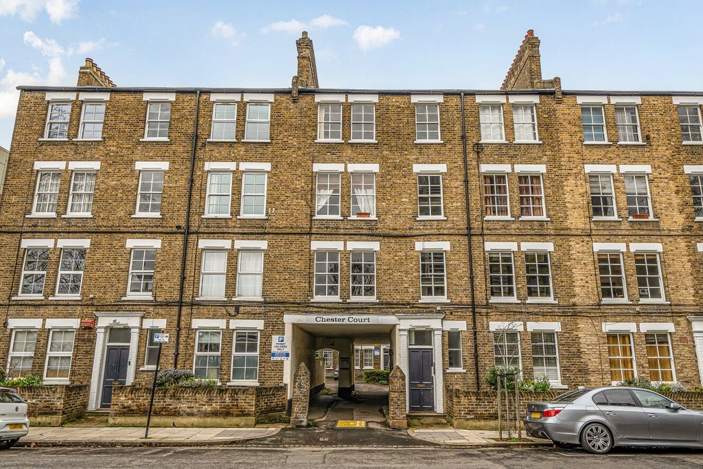 Property photo 3 of 21 1419628-3-69A18A1...