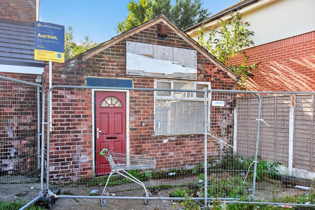 Property photo 2 of 10