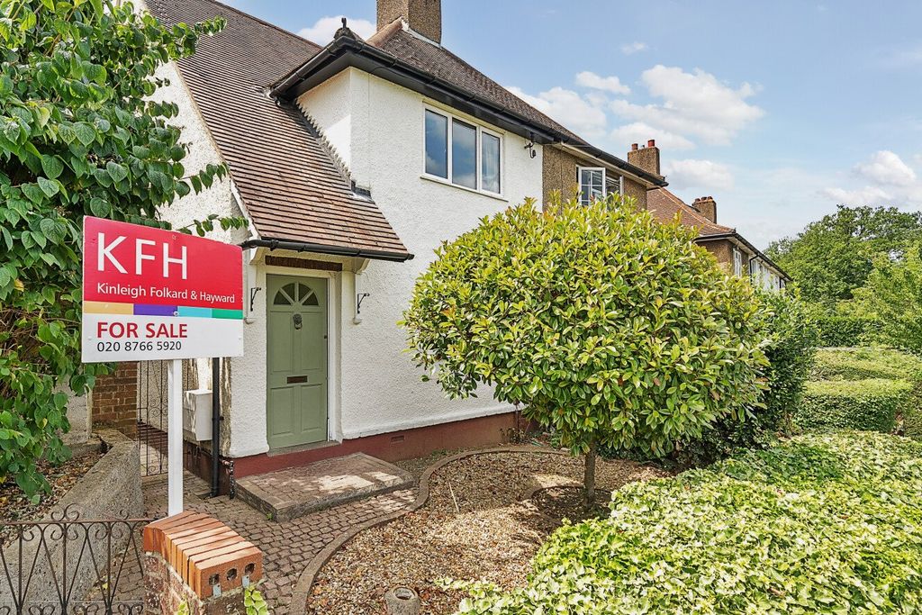Property photo 1 of 16 Picture No. 24