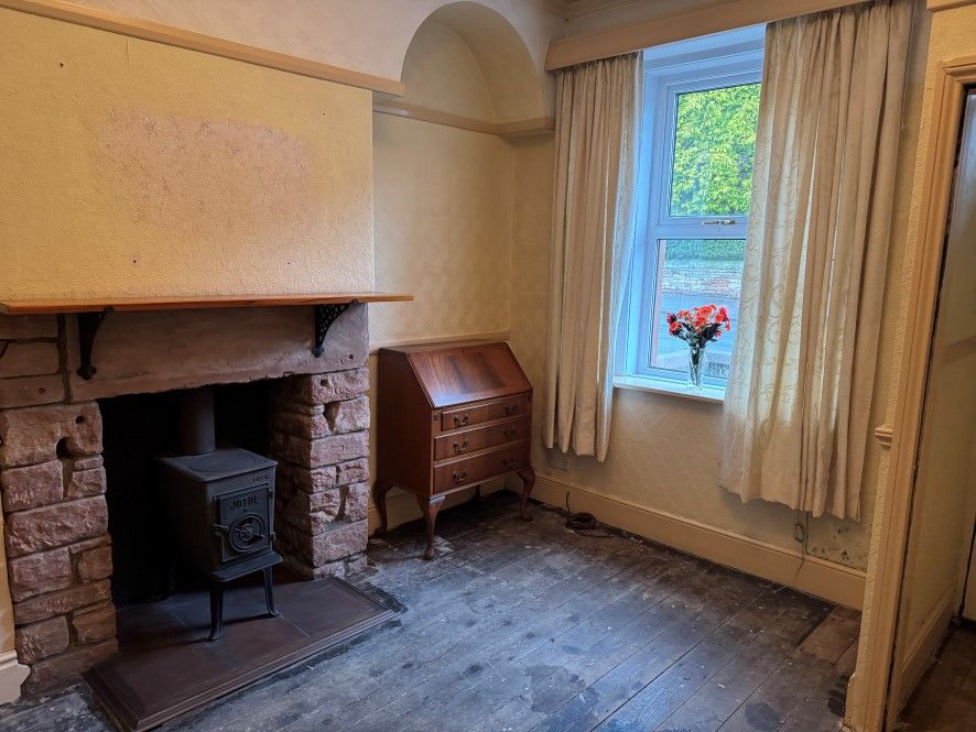 Property photo 2 of 7