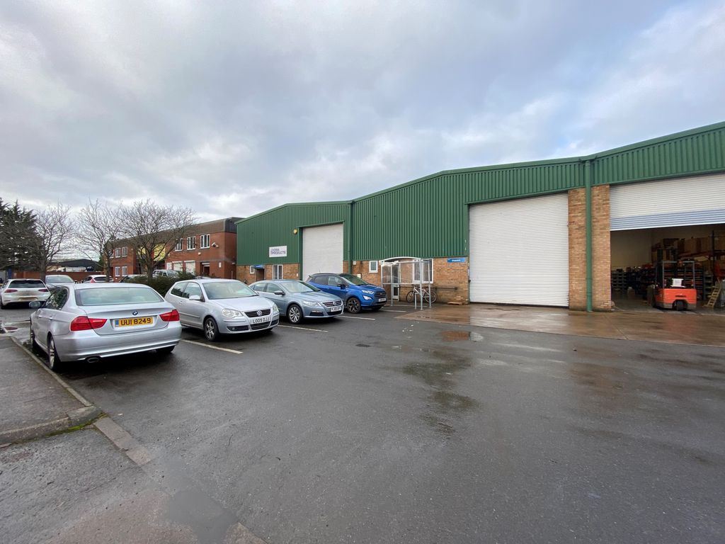 Property photo 2 of 7