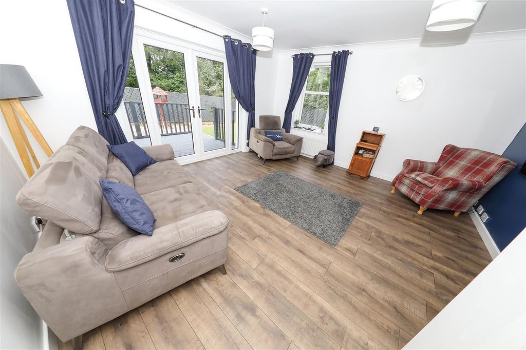 Property photo 3 of 23 c
