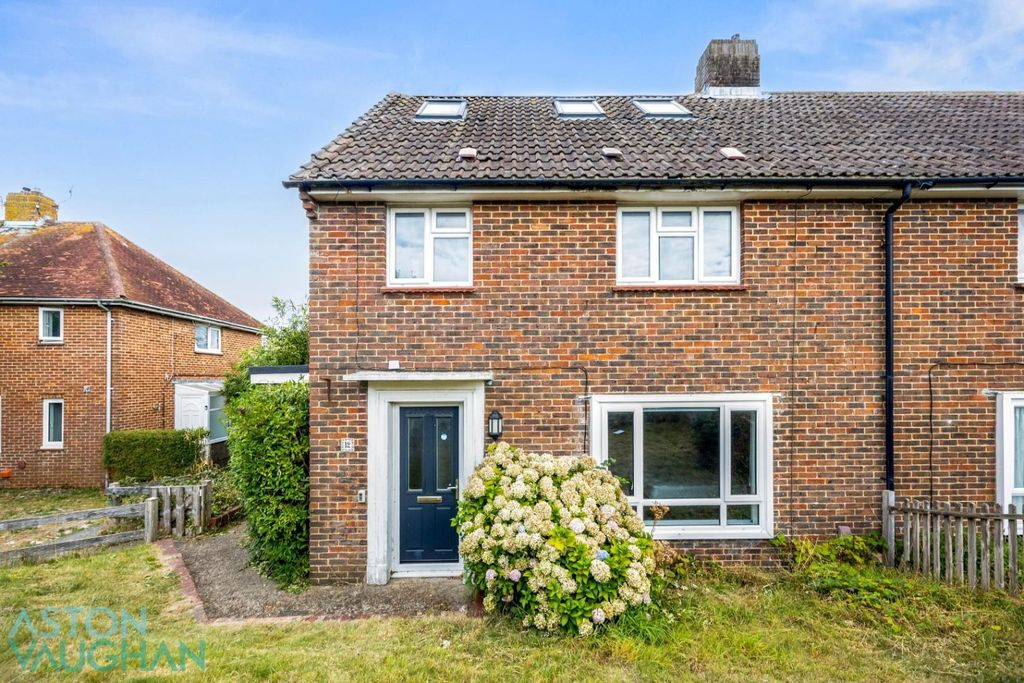 Property photo 2 of 11 4629331